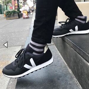 Vejas SDU Mesh Runner Sneakers